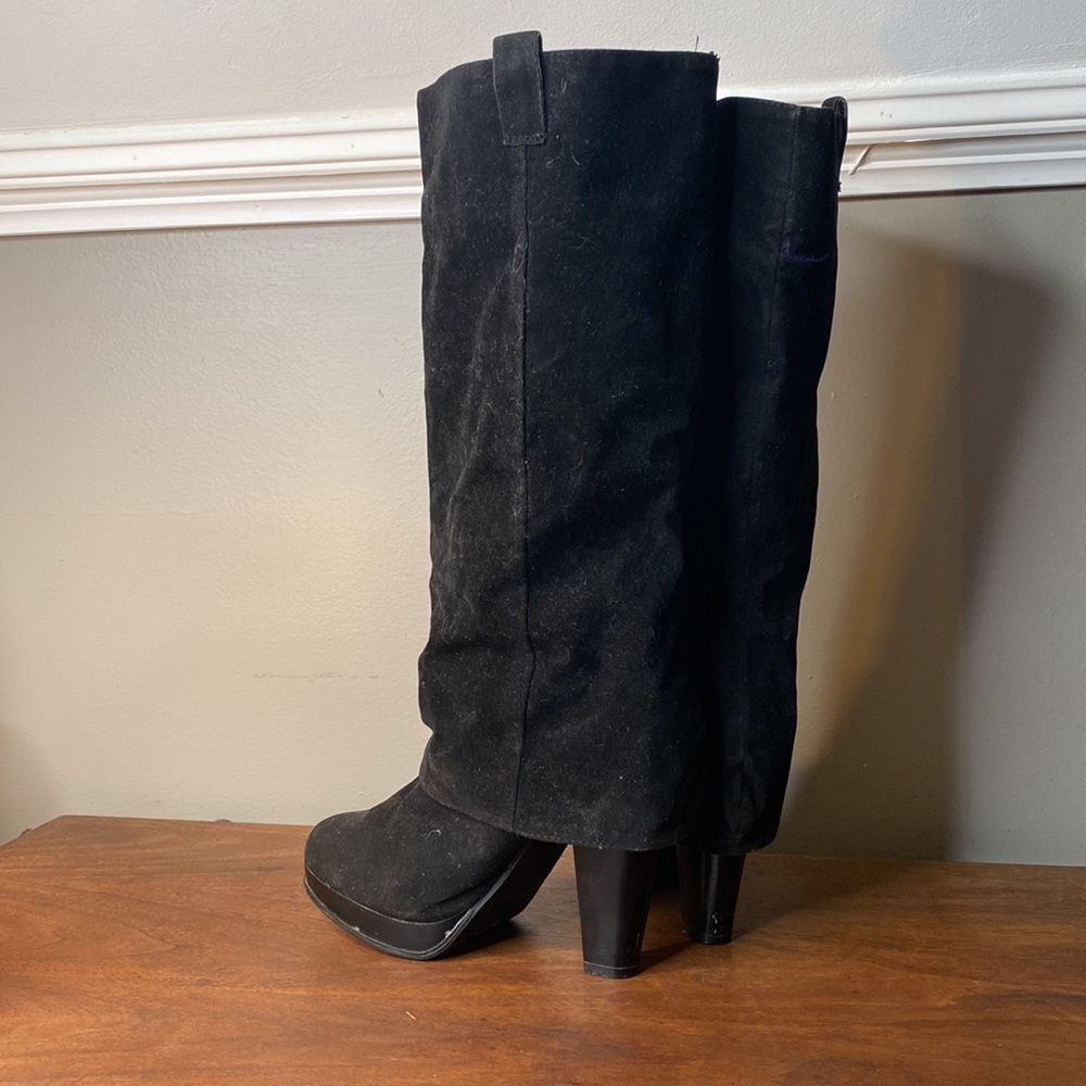 Knee High Faux Suede Black High Heel Boot (size10)
